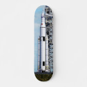 Startsystem für das NASA SLS-Weltraumbahnsystem Skateboard (Vorne)