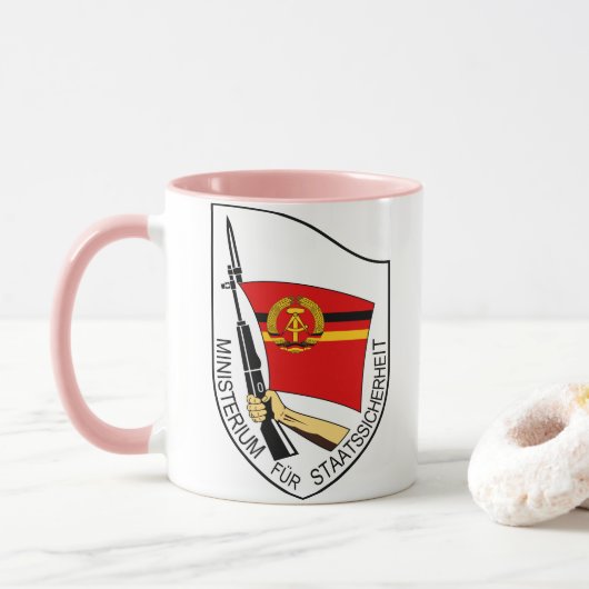 Stasi - DDR (Deutsche Demokratische Republik) Tasse (Mit Donut)