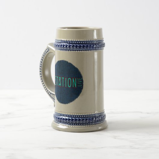Station Blue RT Stein Bierglas (Vorderseite Links)
