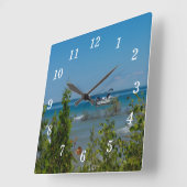 Stationiert an der Mackinac Wall Uhr (Winkel)