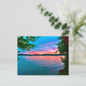 statischer, rosa und blauer Sonnenuntergang auf de Postkarte (Stehend Vorderseite)