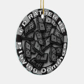 Stattdessen spielen Dominoes-Ornament Keramikornament (Rechts)