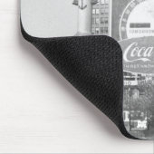 Statue auf amerikanischem Stadtplatz B&W Mousepad (Ecke)