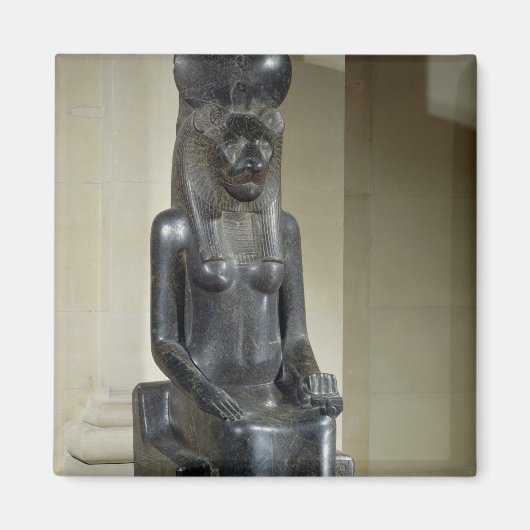 Statue der lionenköpfigen Göttin Sekhmet, aus dem Magnet (Vorne)