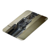 Statue der lionenköpfigen Göttin Sekhmet, aus dem Magnet (Linke Seite)