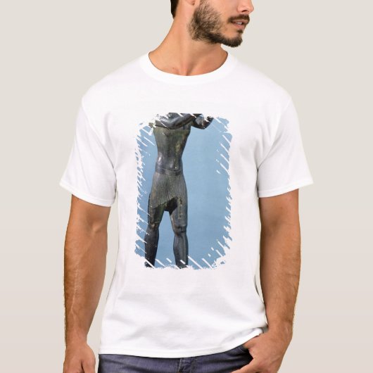 Statue des Gottes Horus, der ein Getränk macht T-Shirt (Vorderseite)