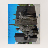 Statue Dherynia Zypern. Puzzle (Vertikal)