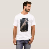 Statue eines Hundes, Mesopotamia, c.5000-1000 BC T-Shirt (Vorne ganz)