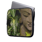 Statue in Garten-Standortinformationen: Chiang MA Laptopschutzhülle (Vorderseite Links)