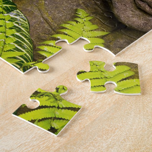 Statue in Garten-Standortinformationen: Chiang MA Puzzle (Seite)