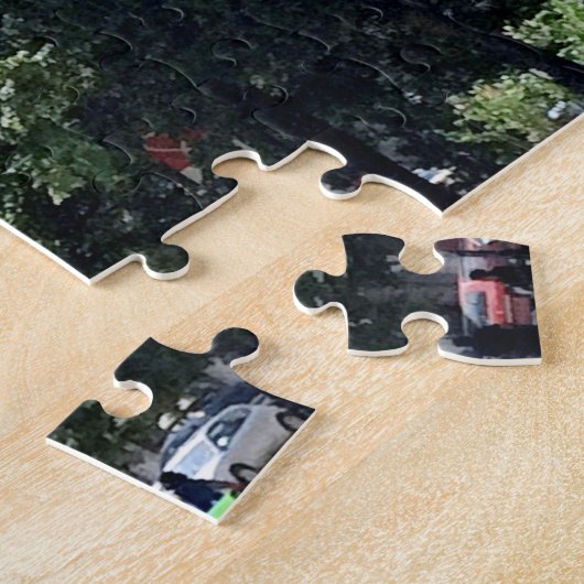 Statue in Sarajevo Park Bosnien Puzzle (Seite)