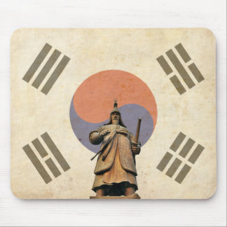 Statue Mousepad Schienbein des Admirals Yi bald