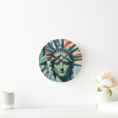 Statue of Liberty & American Flag Art New York Runde Wanduhr (Zuhause)