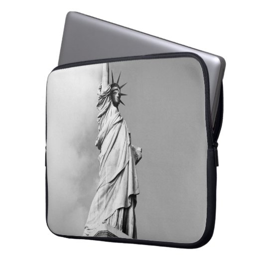 STATUE OF LIBERTY LAPTOPSCHUTZHÜLLE (Vorderseite Links)