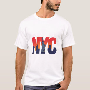 Statue of Liberty New York City Skyline Design T-Shirt