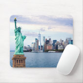Statue of Liberty with World Trade Center Mousepad (Mit Mouse)