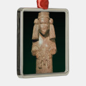 Statue von Coatlicue, von alter Erde und von Ornament Aus Metall (Rechts)