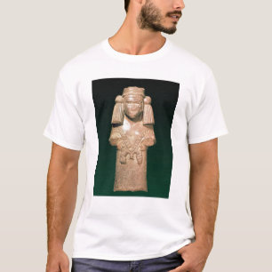 Statue von Coatlicue, von alter Erde und von T-Shirt