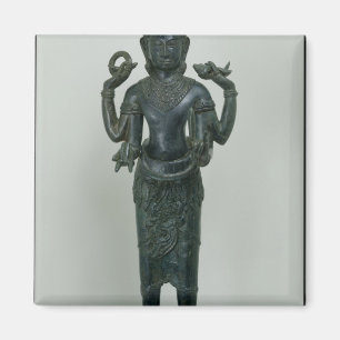 Statue von Vishnu in seiner dreifachen Form von Magnet