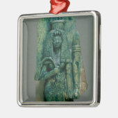 Statuette der Königin Tiye, Ehefrau von Amenophis Silbernes Ornament (Links)