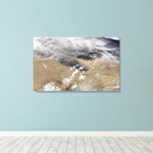 Staub bläst vor der Küste Libyens Leinwanddruck (Insitu (Holzboden))