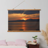 Staub über dem Gardasee Wandteppich Mit Holzrahmen (Schlafzimmer)