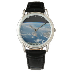 Staub über dem Mittelmeer und der Insel Zypern Armbanduhr