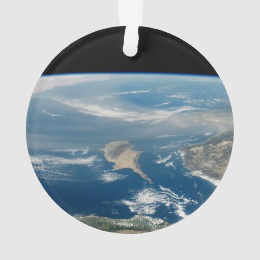 Staub über dem Mittelmeer und der Insel Zypern Ornament (Rückseite)