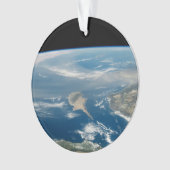 Staub über dem Mittelmeer und der Insel Zypern Ornament (Vorderseite)