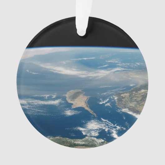 Staub über dem Mittelmeer und der Insel Zypern Ornament (Vorderseite)