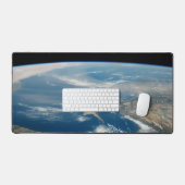 Staub über dem Mittelmeer und der Insel Zypern Schreibtischunterlage (Tastatur & Maus)