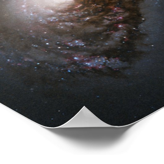 Staubband rund um den Nucleus der Schwarzaugengala Poster (Ecke)