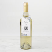 Staubblau Hochzeitstisch QR-Code Hochzeitsmenü Flaschenanhänger (Auf Flasche)