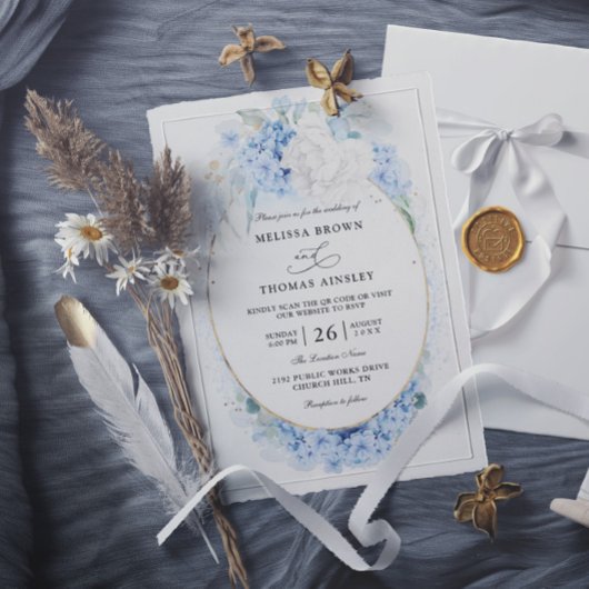 Staubblau Weiße Blumen Budget QR Code Hochzeit Einladung