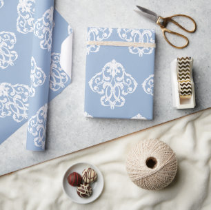 Staubblau-weißes Ornamentmuster Geschenkpapier