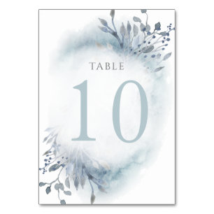 staubblaue Aquarellfarben-Blume Tischnummer 10