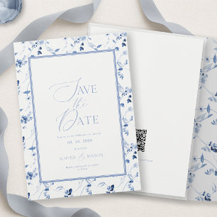 Staubblaue Floral Save-the-Date-Karte Einladung