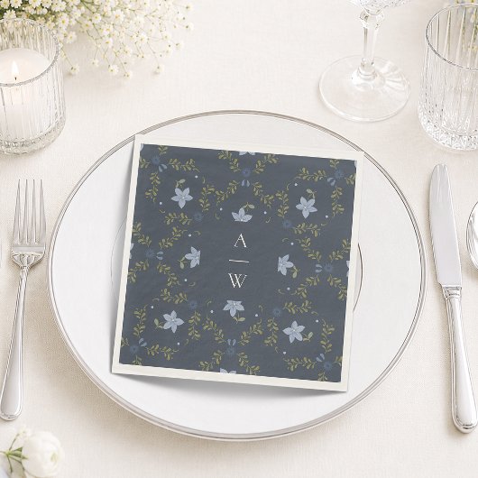 Staubblaue Folk-Monogramm-Hochzeitsservietten Serviette