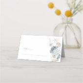 Staubblaue Küstenmuschel-Hochzeitsplatzkarte Seite Platzkarte (Vorderseite)