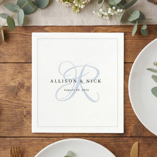 Staubblaue minimalistische Monogramm Hochzeitsserv Serviette