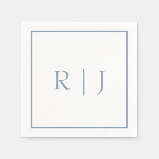 Staubblaue Monogramm-Initialen Hochzeit Serviette (Vorderseite)