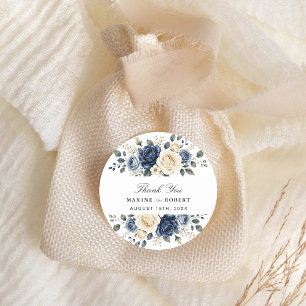 Staubblaue Navy- & Elfenbein-Rosen-Blumenhochzeit Runder Aufkleber