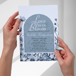 Staubblaue Palette Love Is in Bloom Brautparty Einladung