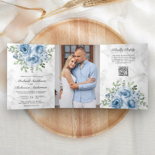 Staubblaue Rose Foto Weiße Marmor QR-Code Hochzeit Dreifach Gefaltete Einladung