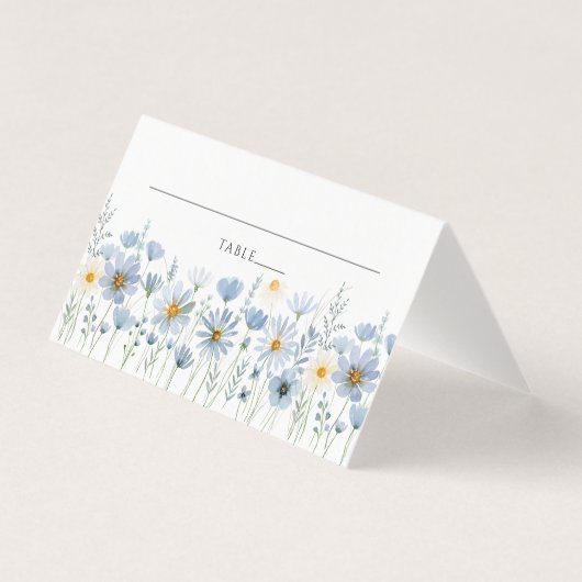 Staubblaue Wildblumen-Hochzeitsplatzkarte (Vorderseite)