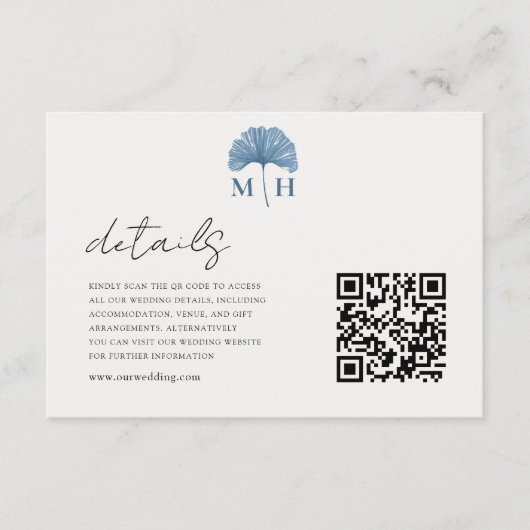 Staubblauer QR-Code-Monogramm-Hochzeitsdetails Begleitkarte (Vorderseite)