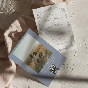 Staubblaues Blumen-Botanik-Foto-QR-Code-Hochzeit Einladung