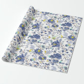 staubblaues Blumenmuster Geschenkpapier (Ungerollt)