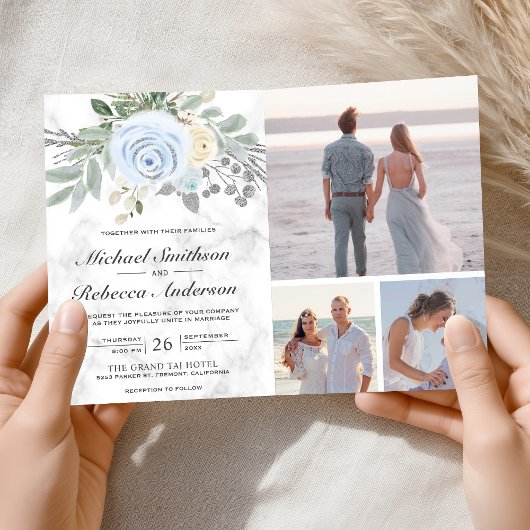 Staubblaues Blumenweißes Marmor-QR-Code-Hochzeit Einladung