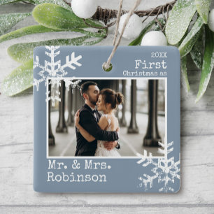 Staubblaues erstes Weihnachten verheiratet Foto Keramikornament